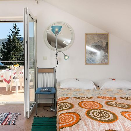Apartments Marija - 50M From Beach 扎通 外观 照片