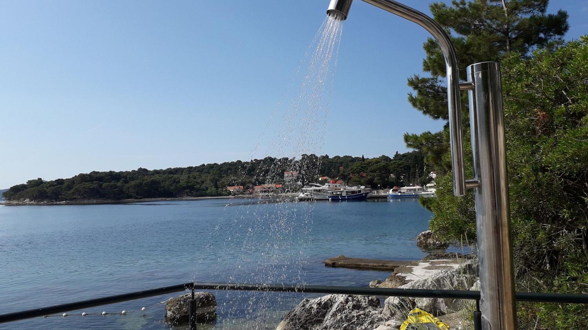 Apartments Marija - 50M From Beach 扎通 外观 照片